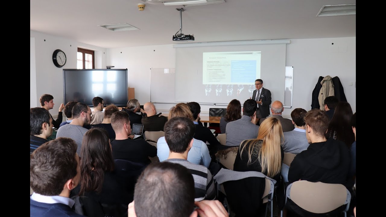Lezione su Robomanagement™ e robo-advisory all'Università Ca' Foscari di Venezia